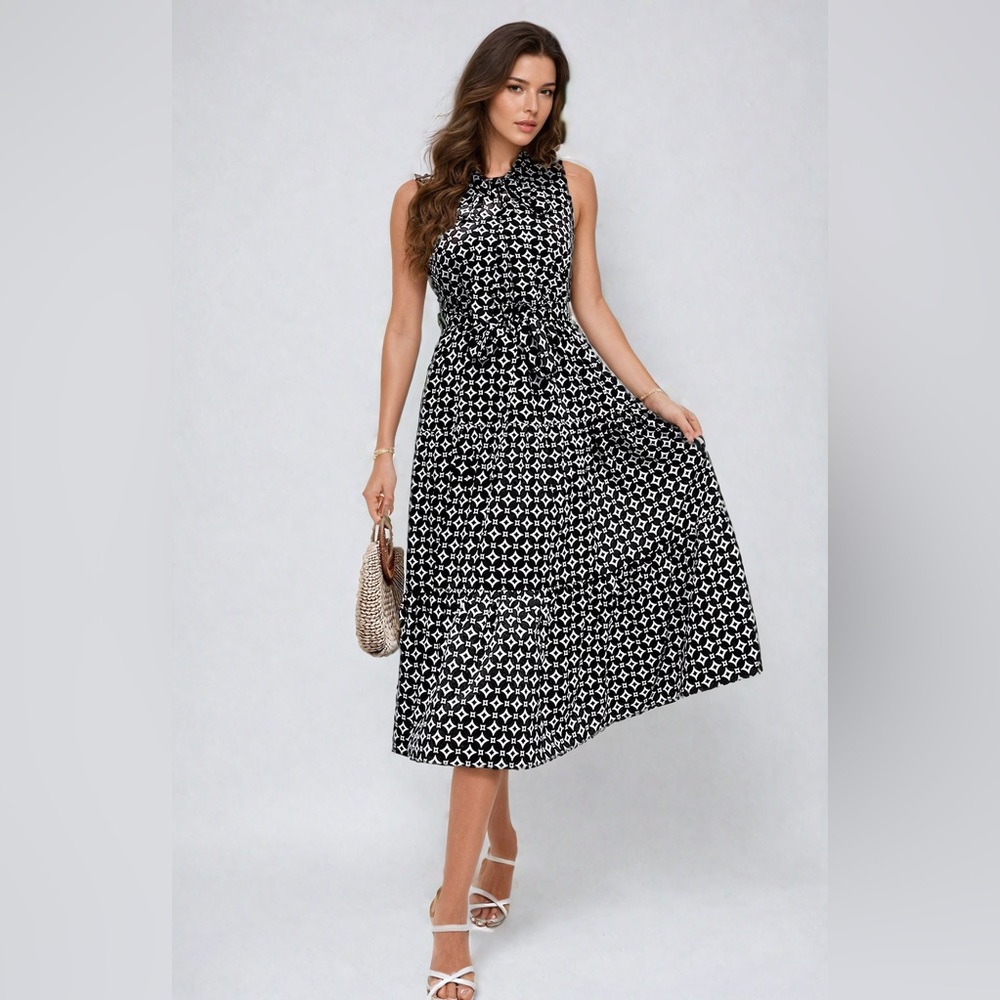 Black/White Print Ruffle Hem Belted Dress